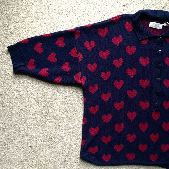 Vintage Stefano heart sweater and heart buttons detail - Picture 2 of 5